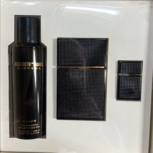 Elizabeth and James Nirvana Black Gift Set